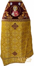 Облачення ієрейське, плечі вишиті на оксамитi, основна тканина - жовта парча - фото