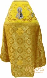 Облачення священицьке, комбіноване, плечі вишиті на жовтому оксамиті, основна тканина - жовта парча - фото